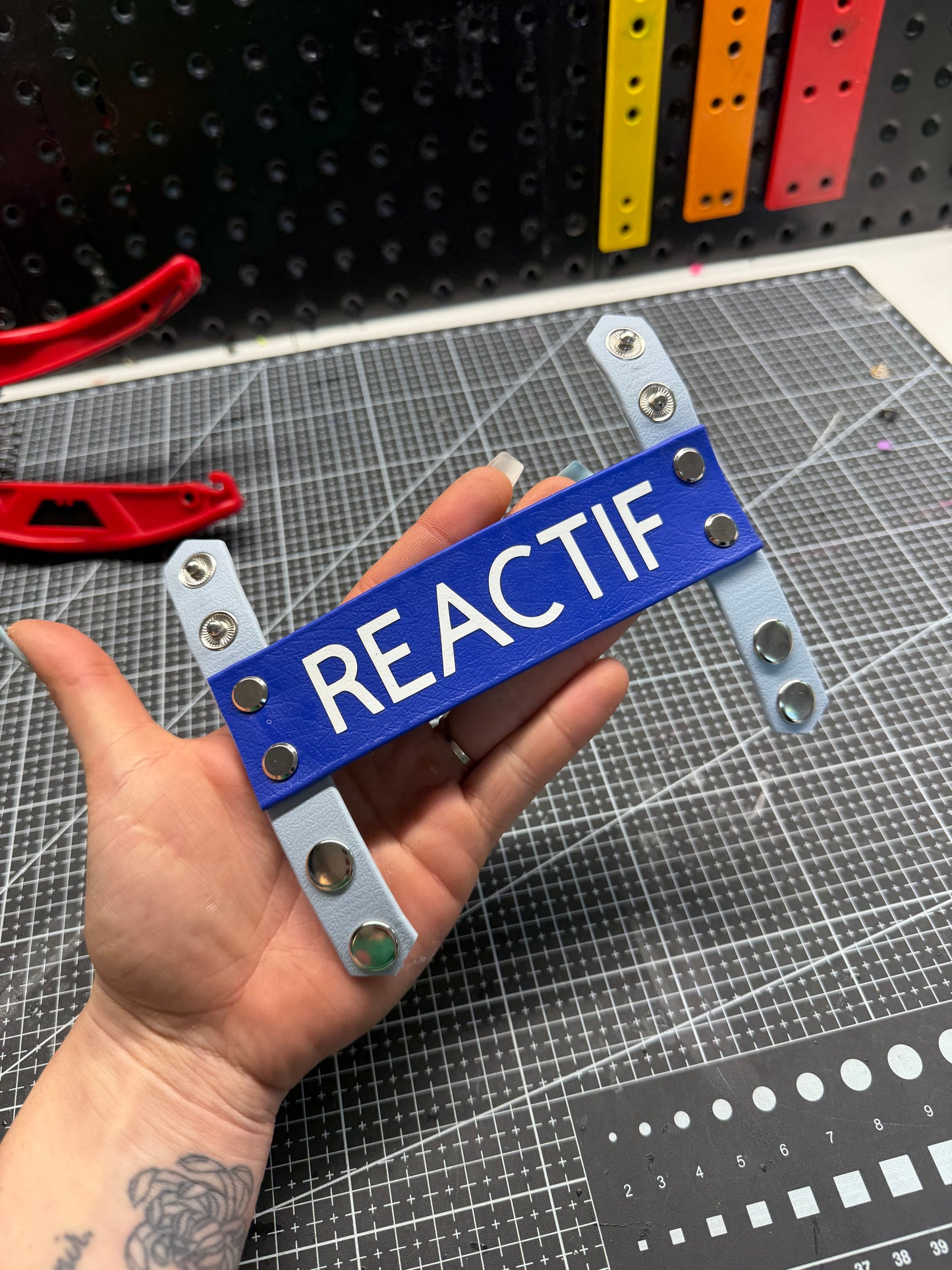 Dogscode - 1 face - RÉACTIF